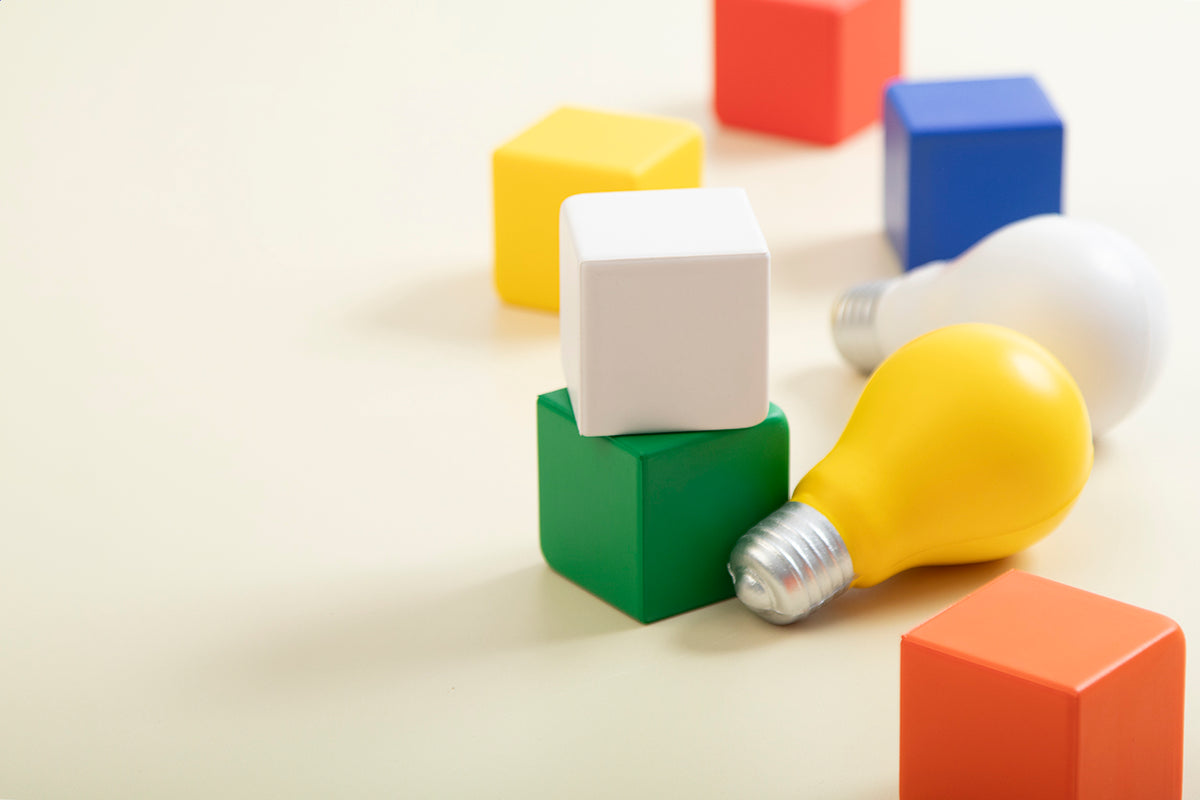 Cubix pU hab stresszlabda fehér – Dekormunka – további kép 2