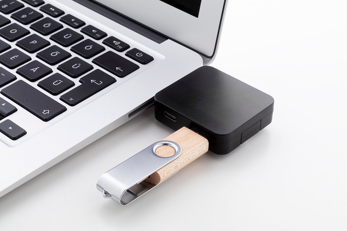 Rahubu újrahasznosított ABS USB hub fekete – Dekormunka – további kép 2