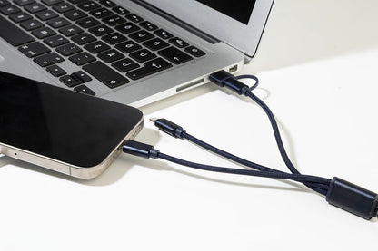 Rafob újrahasznosított alumínium kulcstartós USB töltőkábel sötét kék – Dekormunka – további kép 3